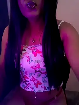 Cutie-Whiskey1 online show from November 2025 08:53:02 AM