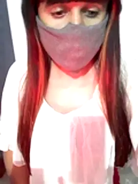 Cutie-Whiskey1 online show from January 2026 06:33:01 PM