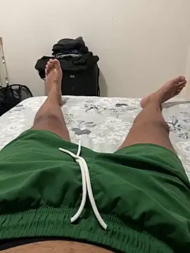 Morenolatino881 online show from November 2025 12:11:01 AM