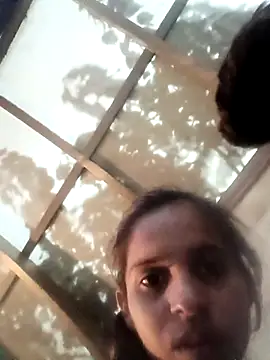 Saloni-Gupta online show from February 2026 01:33:02 PM