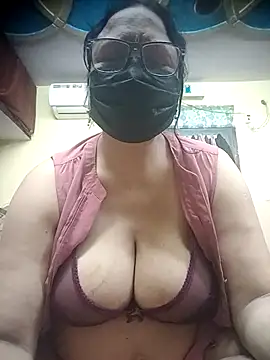 thehotlady online show from April 2026 03:13:01 AM