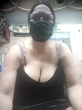 thehotlady online show from March 2026 05:28:02 PM