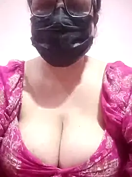 thehotlady online show from January 2026 12:54:02 PM