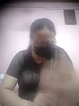 thehotlady online show from October 2025 06:34:01 AM