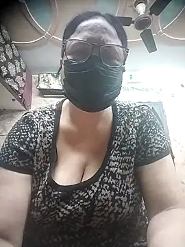 thehotlady online show from February 2026 03:15:01 AM