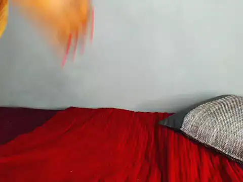 SweetHips95 online show from October 2025 10:33:01 PM