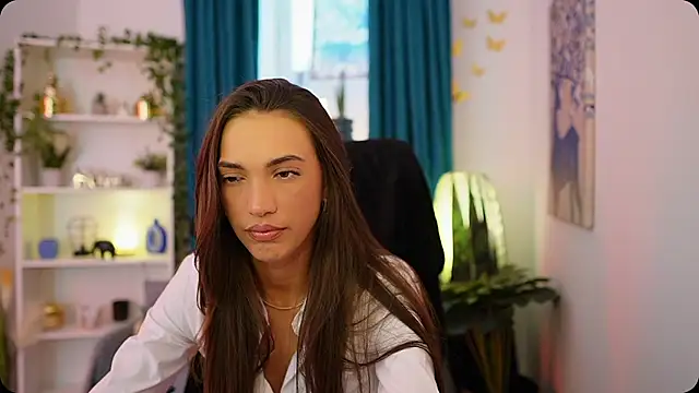 Alexis Love  online show from October 2025 01:13:01 PM