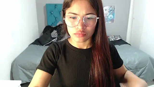 Snapshot of mia_sexgirl chatting on February 2026 12:48:02 PM mia sexgirl online show from February 2026 12:48:02 PM