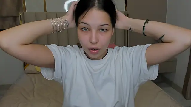 Snapshot of ElizabethParkk chatting on November 2025 12:21:01 AM ElizabethParkk online show from November 2025 12:21:01 AM