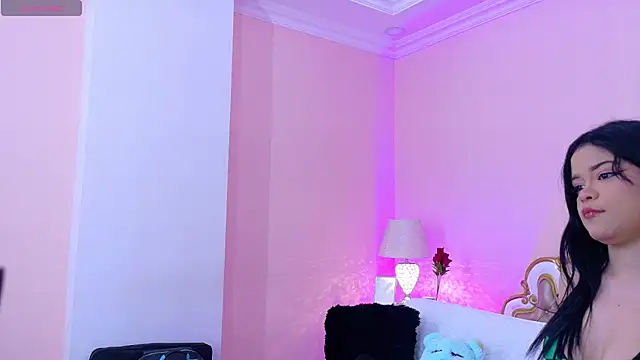 AryCorinne online show from March 2026 02:57:01 AM