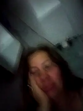 LaraCaliente online show from October 2025 10:25:01 AM