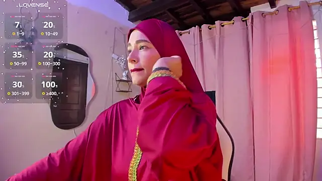 ShanaJamil online show from October 2025 12:04:02 PM