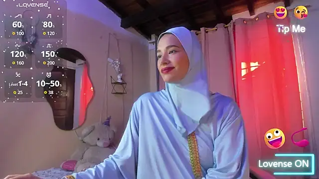 ShanaJamil online show from November 2025 12:09:01 PM