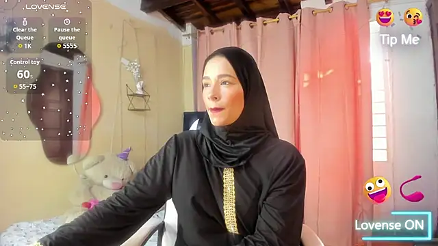 ShanaJamil online show from November 2025 12:06:01 PM