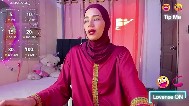 ShanaJamil online show from February 2026 12:22:02 PM