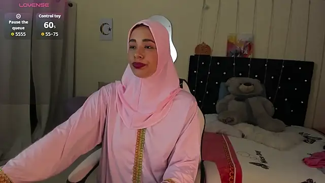 ShanaJamil online show from April 2026 12:22:01 PM