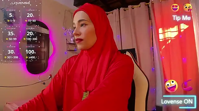 Snapshot of ShanaJamil chatting on October 2025 12:06:02 PM ShanaJamil online show from October 2025 12:06:02 PM
