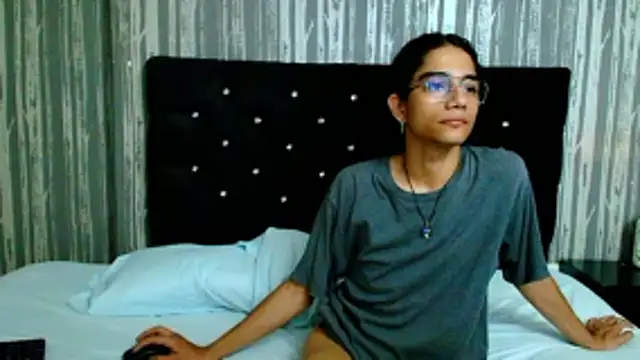 EthanBlackwoodd online show from March 2026 03:42:02 PM