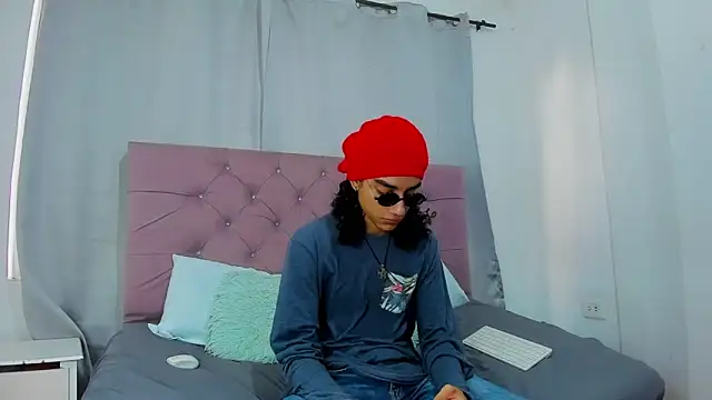 EthanBlackwoodd online show from January 2026 08:07:01 PM