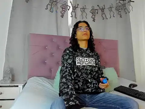 EthanBlackwoodd online show from November 2025 07:50:02 PM