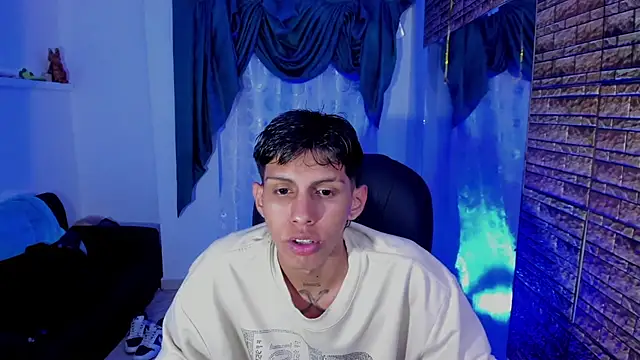 Axeel Boy online show from October 2025 05:44:01 AM