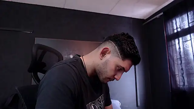 RichardMilleer online show from April 2026 02:45:02 PM