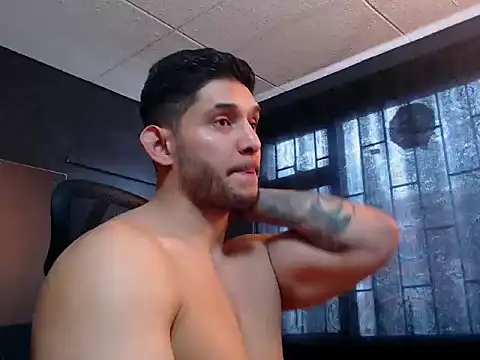 RichardMilleer online show from October 2025 05:02:02 PM