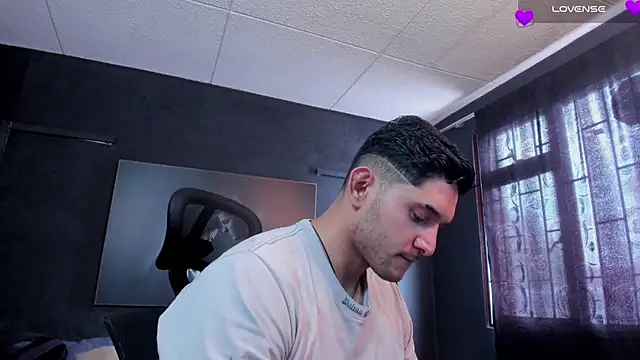 RichardMilleer online show from March 2026 04:46:01 PM