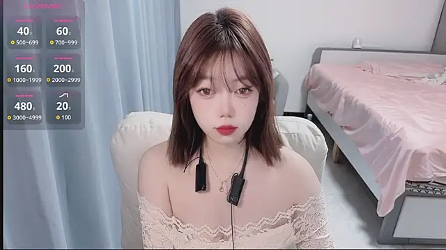 Lucky Cici online show from October 2025 11:39:01 PM