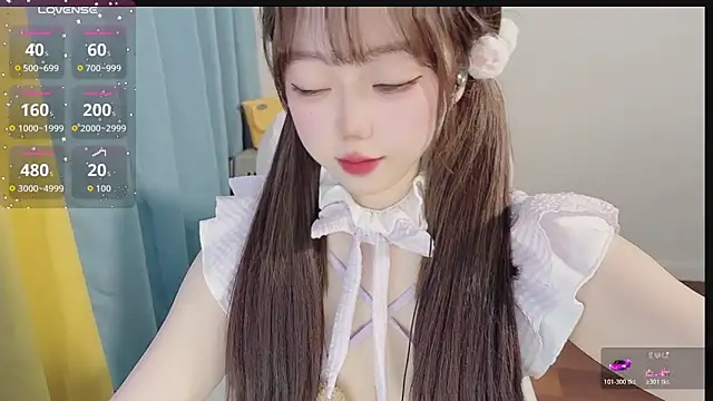 Lucky Cici online show from March 2026 10:39:01 PM