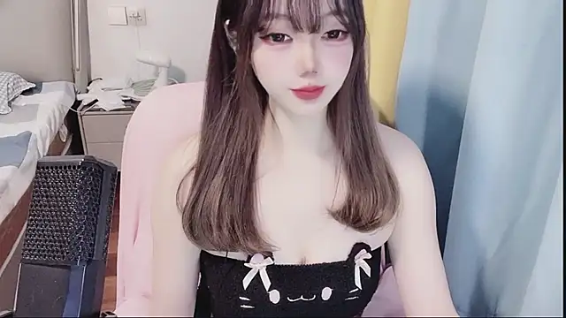 Snapshot of Lucky_Cici chatting on July 2026 07:47:02 PM Lucky Cici online show from July 2026 07:47:02 PM