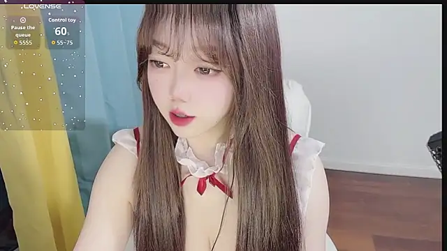 Lucky Cici online show from March 2026 10:25:01 PM