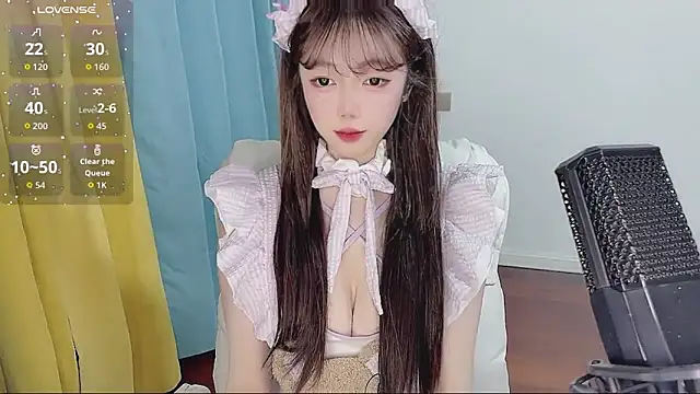 Lucky Cici online show from January 2026 01:25:02 PM