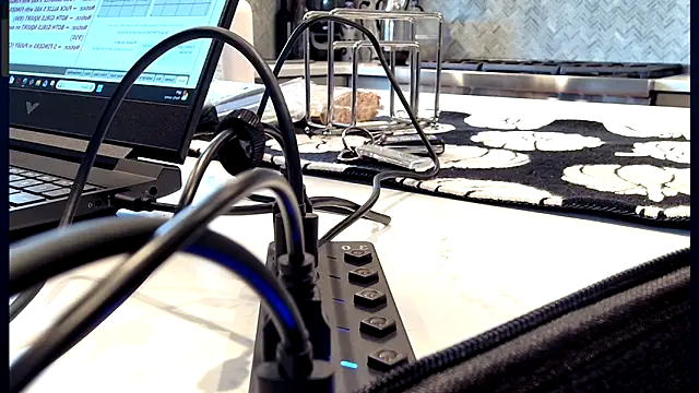 3totangox online show from November 2025 07:29:02 PM