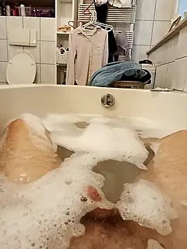 fullystroked online show from September 2025 01:39:02 PM