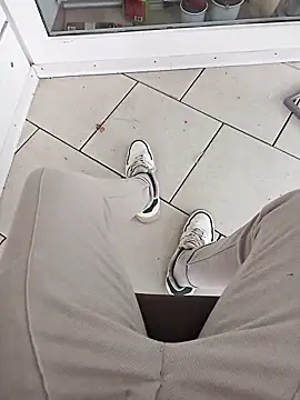 fullystroked online show from October 2025 11:53:02 AM