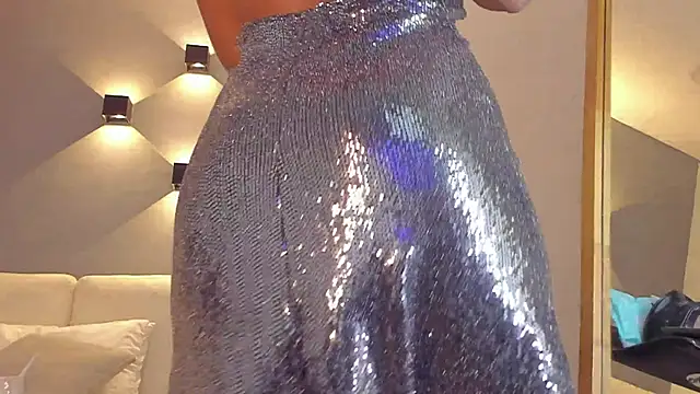 selena monroy online show from April 2026 10:22:01 AM