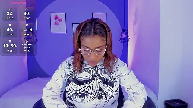 selena monroy online show from October 2025 11:18:01 AM