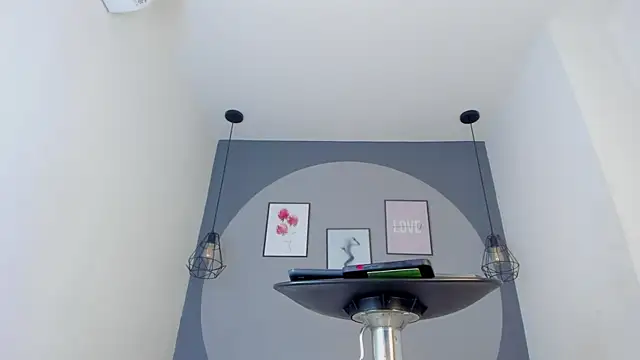 selena monroy online show from October 2025 10:58:02 AM