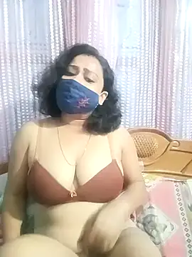 Deliciouskimi online show from December 2025 12:21:02 PM