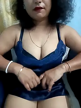 Snapshot of Deliciouskimi chatting on May 2026 07:05:02 PM Deliciouskimi online show from May 2026 07:05:02 PM