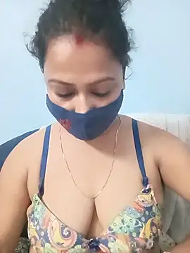 Snapshot of Deliciouskimi chatting on May 2026 06:14:01 PM Deliciouskimi online show from May 2026 06:14:01 PM