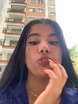 MayaScott11 online show from November 2025 07:06:02 PM