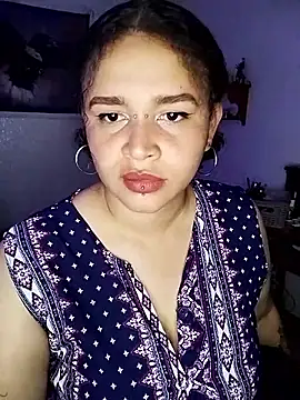 Julie wallace online show from March 2026 08:16:02 PM