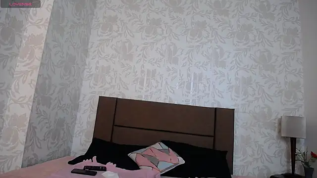 Ava Raye online show from May 2026 06:46:01 PM