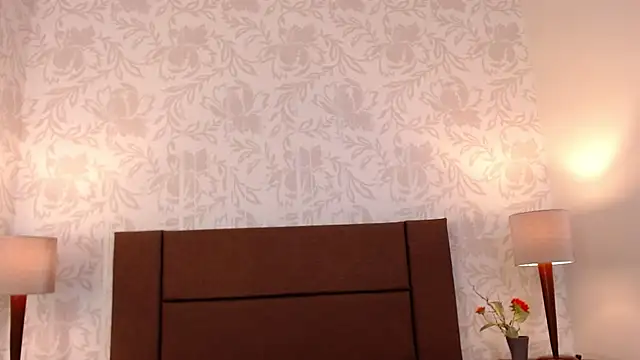 Ava Raye online show from December 2025 07:15:01 PM