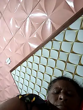 Rosabela04 online show from April 2026 06:05:01 AM