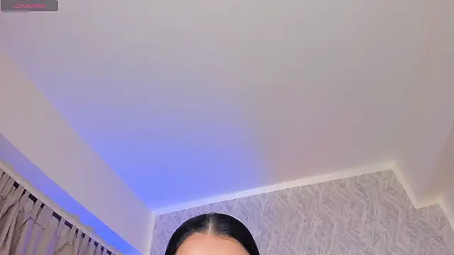Sophiie Belle online show from September 2025 01:40:02 PM