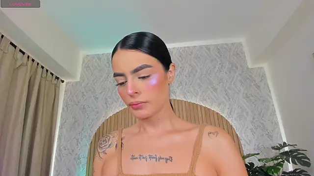 Sophiie Belle online show from September 2025 01:24:02 PM