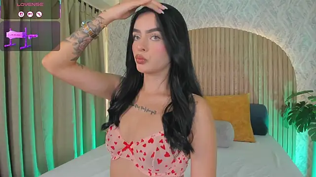 Sophiie Belle online show from September 2025 02:06:02 PM